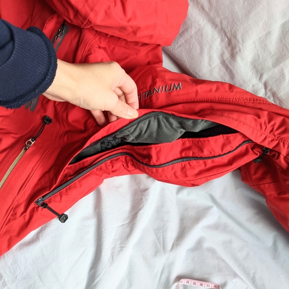 EUC Columbia women's ski jacket size XS - Picture 8 of 16